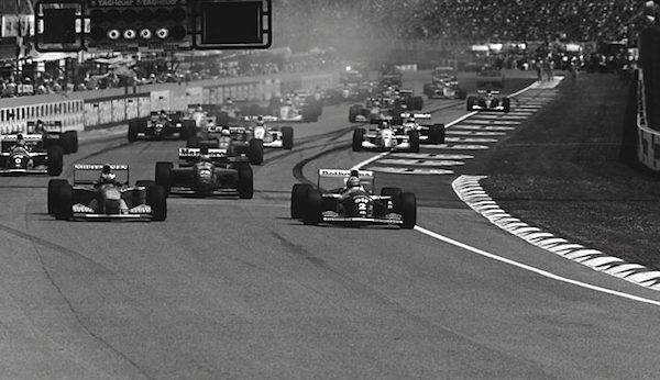 Ayrton Senna en tête du premier départ d'Imola 1994