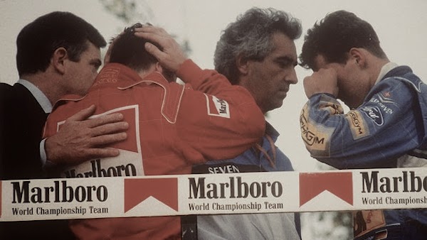 Nicola Larini, Flavio Briatore et Michael Schumacher à Imola en 1994