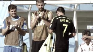 Iker Casillas et Gerard Piqué, réconfortant El Guaje.