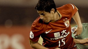 Darío Conca sous la tunique du Guangzhou Evergrande