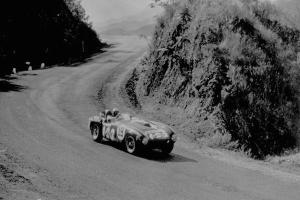 La Ferrari 375 Plus lors de la cinquième édition de la Panamericana de 1954.