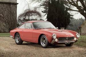 Ferrari 250 GT Lusso vendue plus de 1,6 millions d'euros