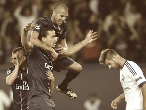 Marco Verratti, Zlatan Ibrahimović et Jérémy Ménez fêtant le premier but parisien devant Andriy Yarmolenko