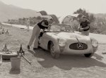 Hans Klenk et Karl Kling pendant la Carrera Panamericana de 1952 qu'ils ont remporté à bord de cette Mercedes-Benz SL W194