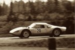 Jochen Rindt et Joakim Bonnier ont remporté les 1000 kilomètres du Nürburgring avec une Porsche 904