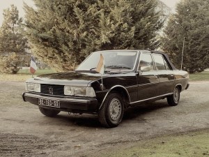 Une rarissime Peugeot 604 Landaulet carrossée par Chapron et utilisée par le dirigeant nigérien Seyni Kountché, est réapparue il y a quelques années, parfaitement restaurée