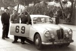 Ciro Basadonna et Louis Chiron ont remporté le Rallye de Monte Carlo 1954 à bord d'une superbe Lancia Aurelia GT