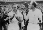 Lors de la finalement de 1956, Raymond Kopa s'était déjà engagé avec le club madrilène, avec qui il remporta les trois éditions suivantes, dont celle de 1959 contre son ancien club.