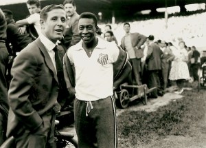 Raymond Kopa au côté du "Roi" Pelé