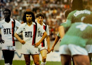 Nambatingue Toko, Dominique Rocheteau et Luis Fernandez, prêts à affronter les stéphanois chez eux, au Parc des Princes, en finale de la Coupe de France 1982.