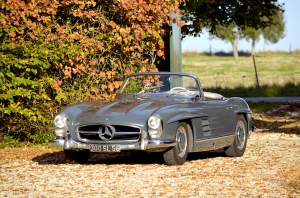 Mercedes-Benz 300 SL Roadster
