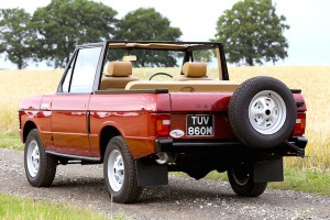 Range Rover Convertible dans Octopussy. On sait où le dernier Evoque Cabriolet a puisé son inspiration.