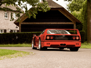 FERRARI F40