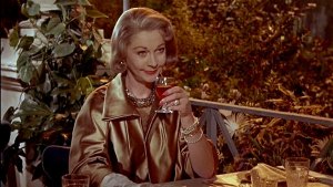 Dans 'The Roman Spring of Mrs. Stone' (1961), le personnage de 'Karen Stone', interprété par Vivien Leigh, déguste un Negroni à son arrivée en Italie